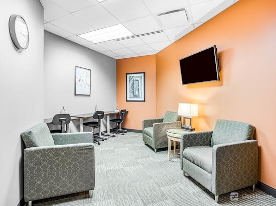 Working at Regus | Old Orchard at Skokie