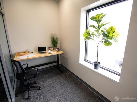 Working at SPOT cowork - Henrietta at Henrietta
