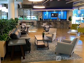 Wilshire 1001 Premium Flex Space & Coworking Solutions