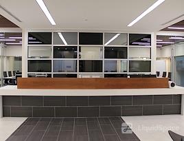 Jay Suites - 10 Times Square
