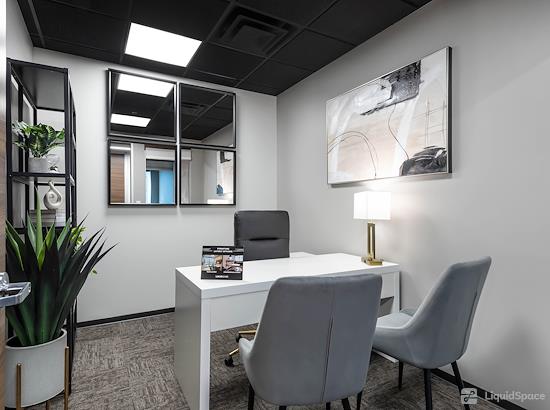 Working at Lucid Private Offices | River Oaks Upper Kirby at Houston