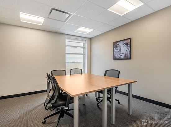 Working at Regus | Levis at Levis
