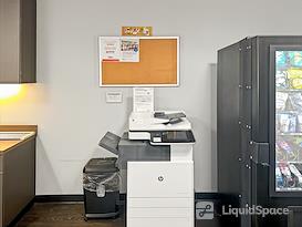 Regus | Downtown North Orange