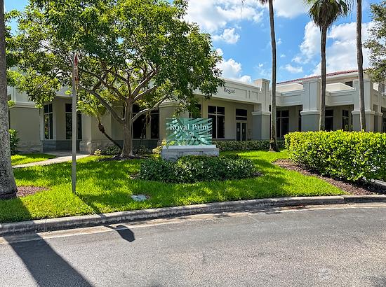 Working at Regus | South Pine Island (Office Suites Plus) at Plantation