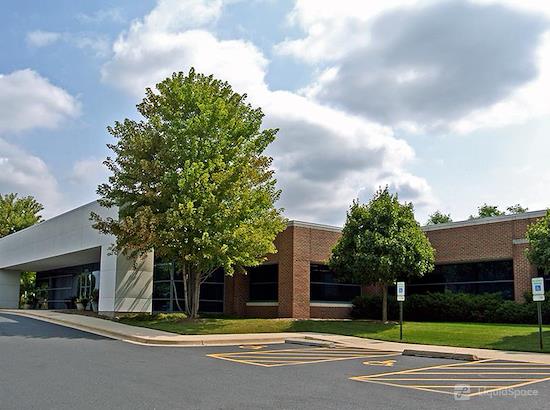 Working at AmeriCenter of Naperville/Warrenville at Warrenville