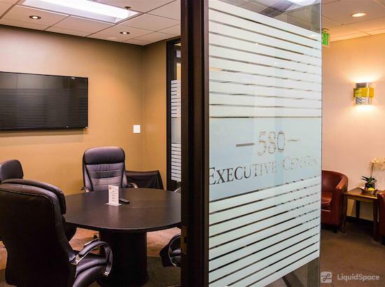 Working at 580 Executive Center at Dublin