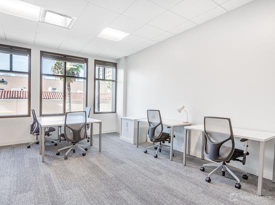 Working at SPACES || Playhouse District at Pasadena