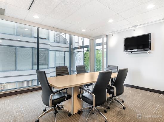Working at Regus | Richmond at Richmond