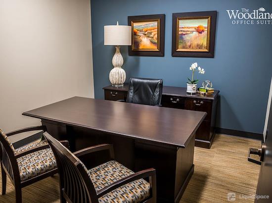 Working at The Woodlands Office Suites at The Woodlands