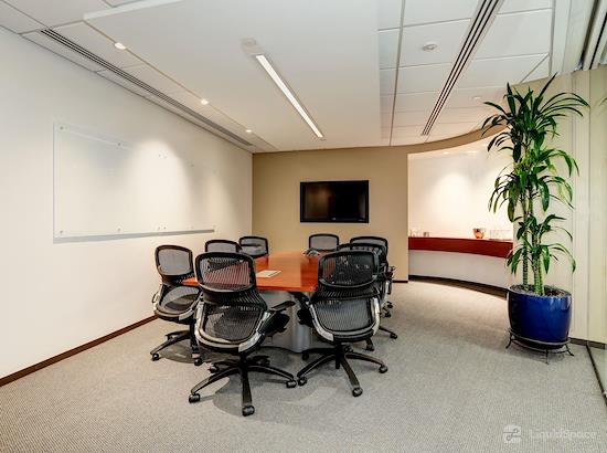 Working at Carr Workplaces - Penn Ave. at Washington