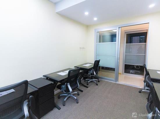 Working at Jay Suites - Bryant Park at New York