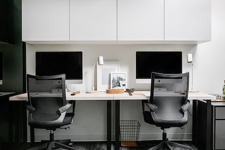 Pavilion Cowork - Dedicated Desk