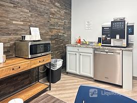 Regus | FL, Orange Park - Town Center Blvd
