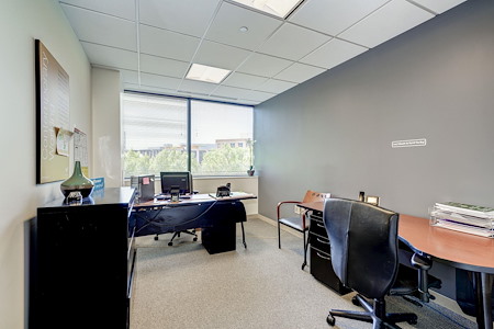 Carr Workplaces - Bethesda - Dedicated Desk