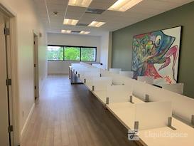 Crown Center Executive Suites (CCESuites)