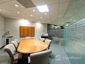 Regus | MacArthur Blvd.