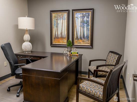 Working at The Woodlands Office Suites at The Woodlands