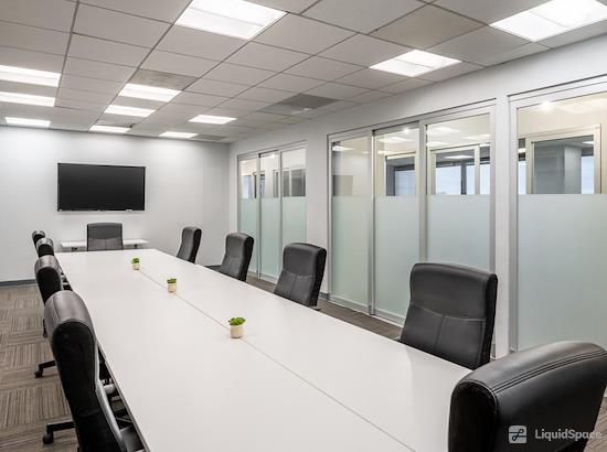 Working at 1751 Pinnacle Coworking at Tysons