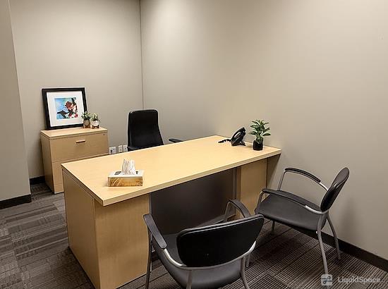 Working at Intelligent Office Mississauga - City Centre at Mississauga