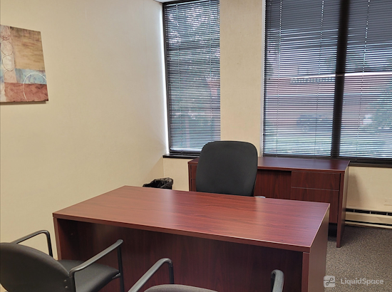 Working at Corporate Offices Business Center at Oak Brook