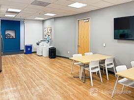 Regus || CA, Riverside - Turner Riverwalk