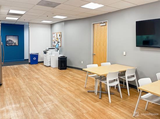 Working at Regus || CA, Riverside - Turner Riverwalk at Riverside