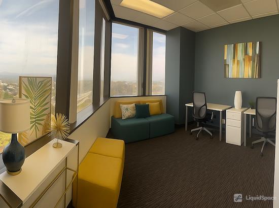 Working at Regus | TOPA Financial Plaza at Oxnard