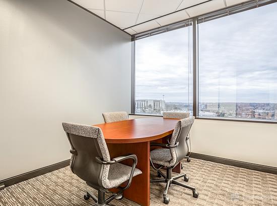Working at Regus | Commerce Plaza at Overland Park