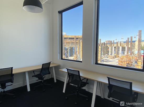 Working at Union Cowork Los Angeles - Downtown/Arts District at Los Angeles