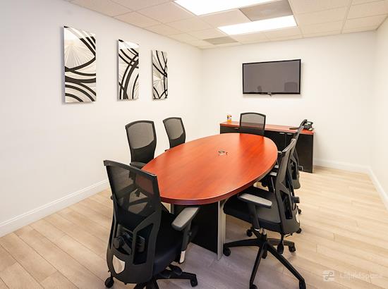 Working at Crown Center Executive Suites (CCESuites) at Fort Lauderdale
