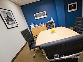 Regus | Park Ridge Plaza