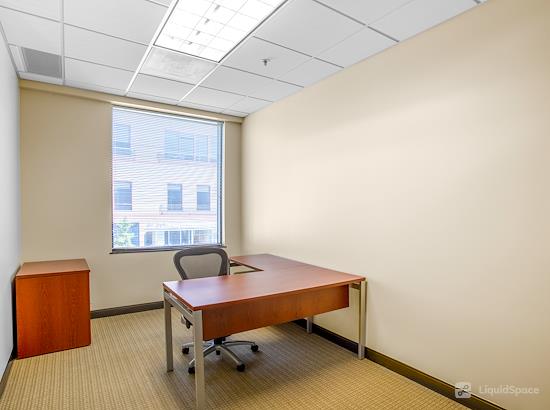 Working at Regus | Country Club Plaza at Kansas City