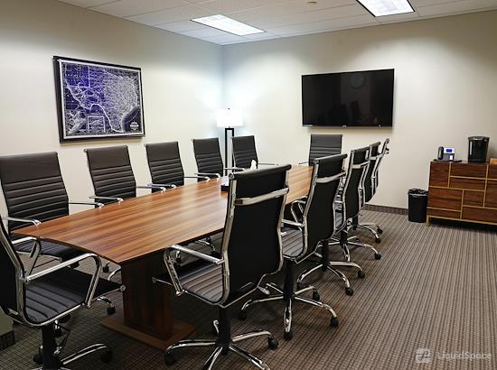 Working at Executive Workspace| Uptown at Dallas