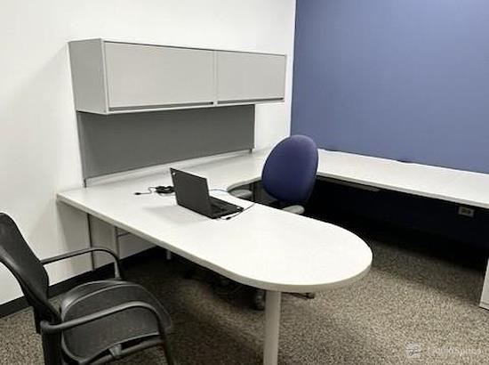 Working at Office Evolution - Roselle at Roselle