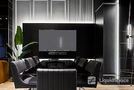 Privat & Luxurious Business Lounge