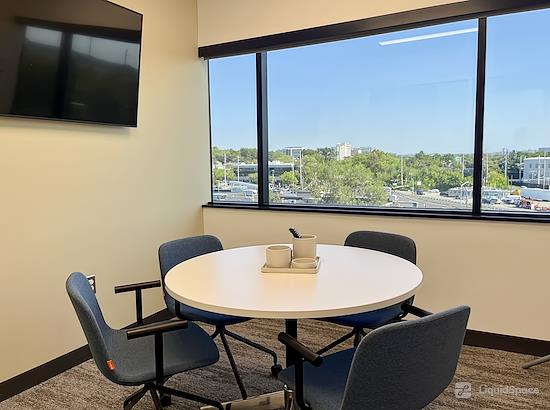 Working at Regus | NJ, Hasbrouck Heights - State Route 17 at Hasbrouck Heights