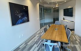 Signature Workspace Wiregrass