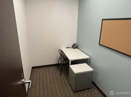 Working at Regus | Promenade Circle at Sacramento