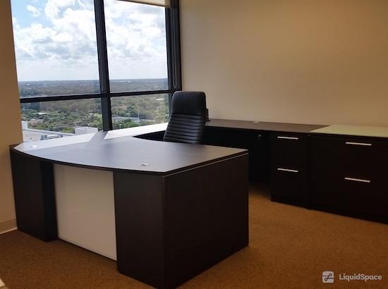 Working at Empire Executive Offices at Fort Lauderdale