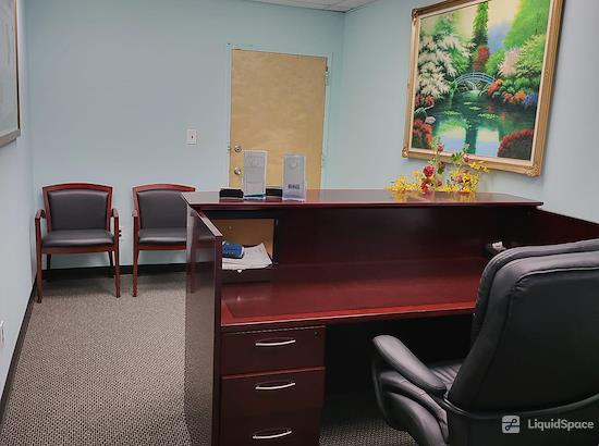 Working at MiraBurst Private Office at Jericho