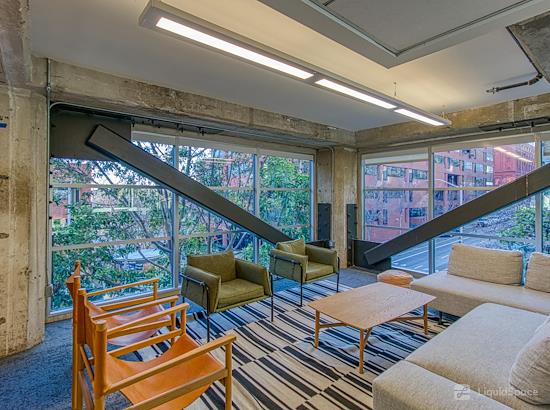 Working at Werqwise Telegraph Hill at San Francisco