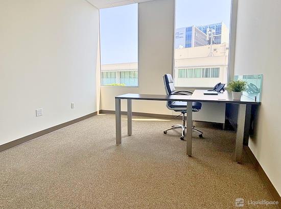 Working at Beverly Hills Gateway Business Center at Beverly Hills