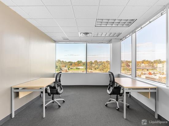 Working at HQ | Metropark at Iselin