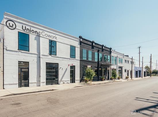 Working at Union Cowork Los Angeles - Downtown/Arts District at Los Angeles