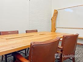Regus | FL, Gainesville - Main St