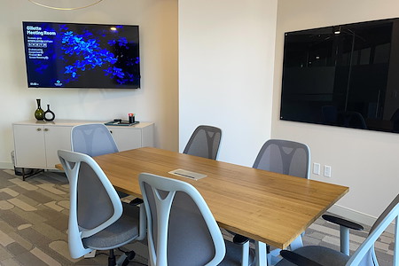 Signature Workspace Wiregrass - Gillette Meeting Room