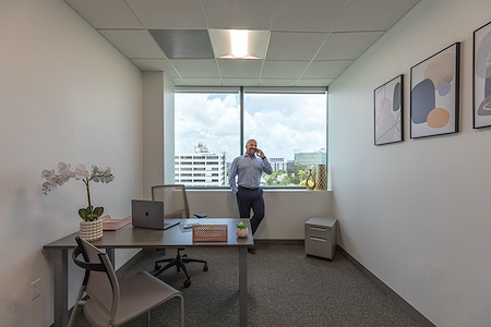 Quest Workspaces - 3750 NW 87th - Hybrid Office #1