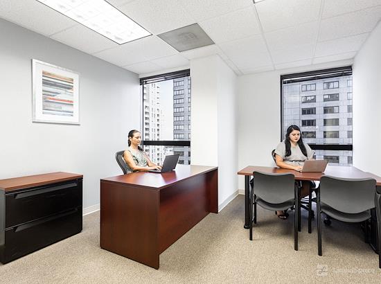 Working at Regus | Dadeland at Miami