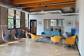 Regus | Chicago - Ravenswood Ave