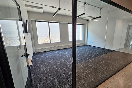 Launch Coworking Space - Downtown - Team 328
